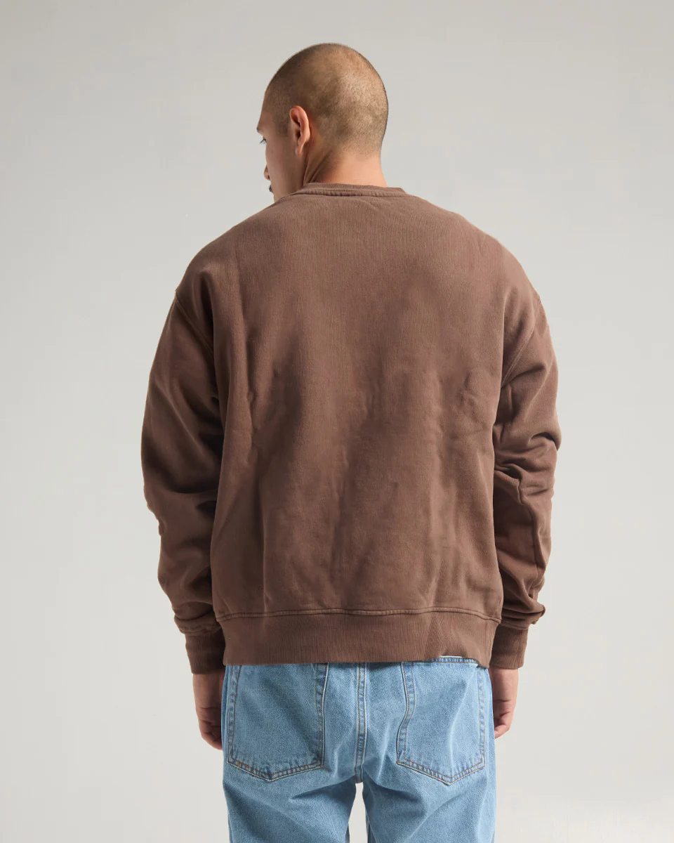 HEAVYWEIGHT GARMENT DYE CREWNECK SWEATER (Vintage Mocha)