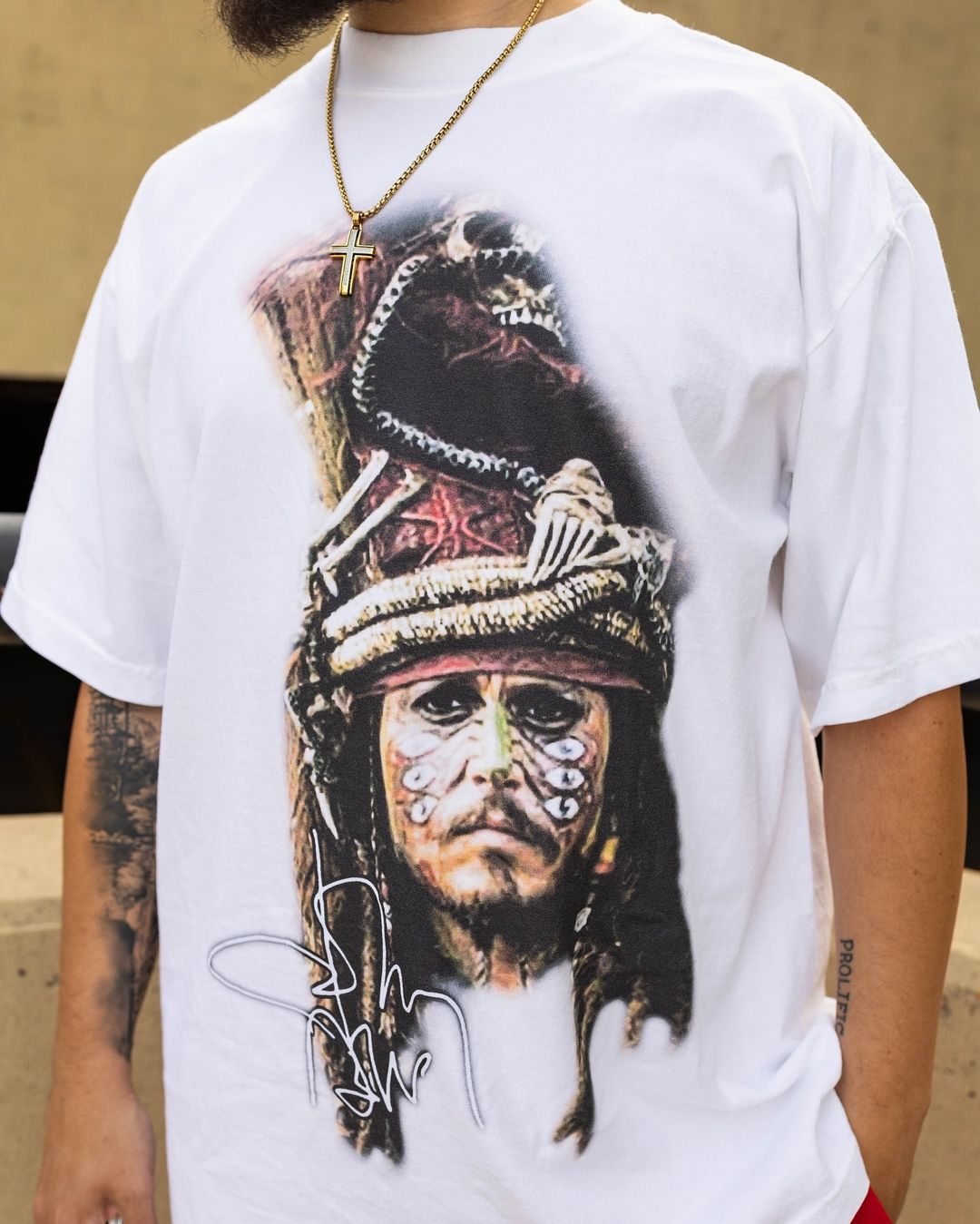 CAPTAIN JACK SPARROW TEE