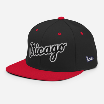 CHICAGO SNAPBACK (BLACK / RED)