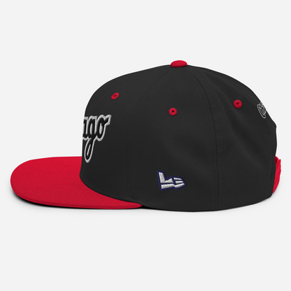 CHICAGO SNAPBACK (BLACK / RED)