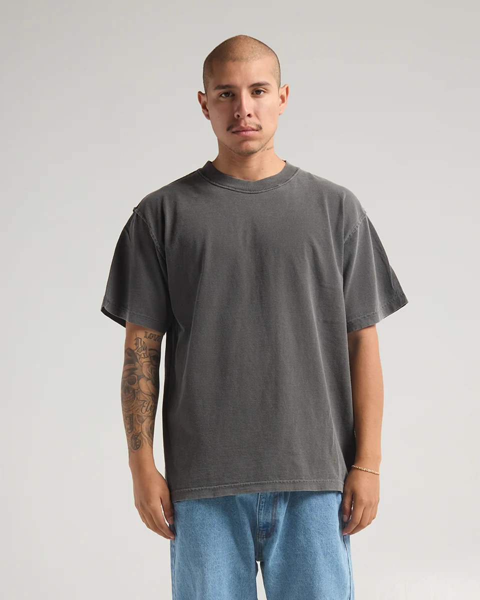 7.5 OZ REVERSE HEAVYWEIGHT GARMENT DYE TEE (Reverse Shadow)