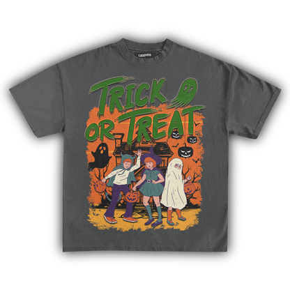 TRICK OR TREAT HALLOWEEN VINTAGE TEE