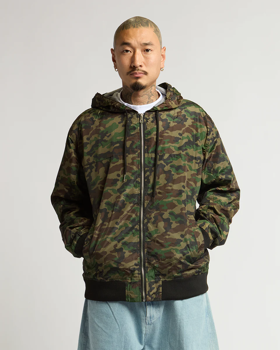 WINDBREAKER JACKET (Camo)